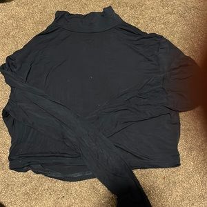 Size medium crew neck cropped too long sleeves from old navy